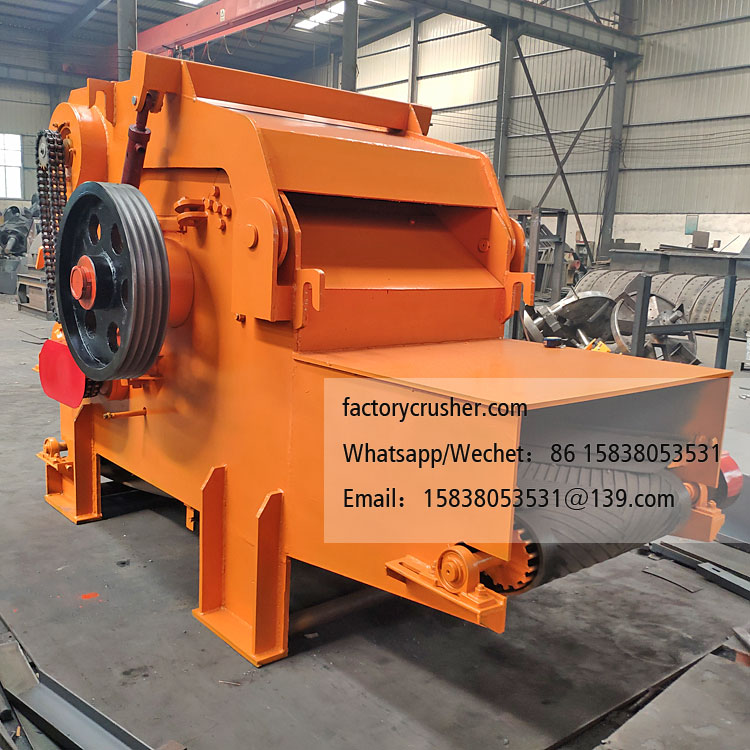 Large-scale Bamboo Chipper