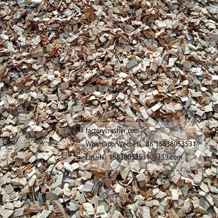 Drum chipper, wood slicer, wood shredder