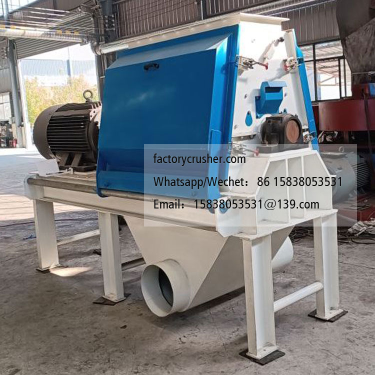 Water droplet shredder, wood chip and straw shredder