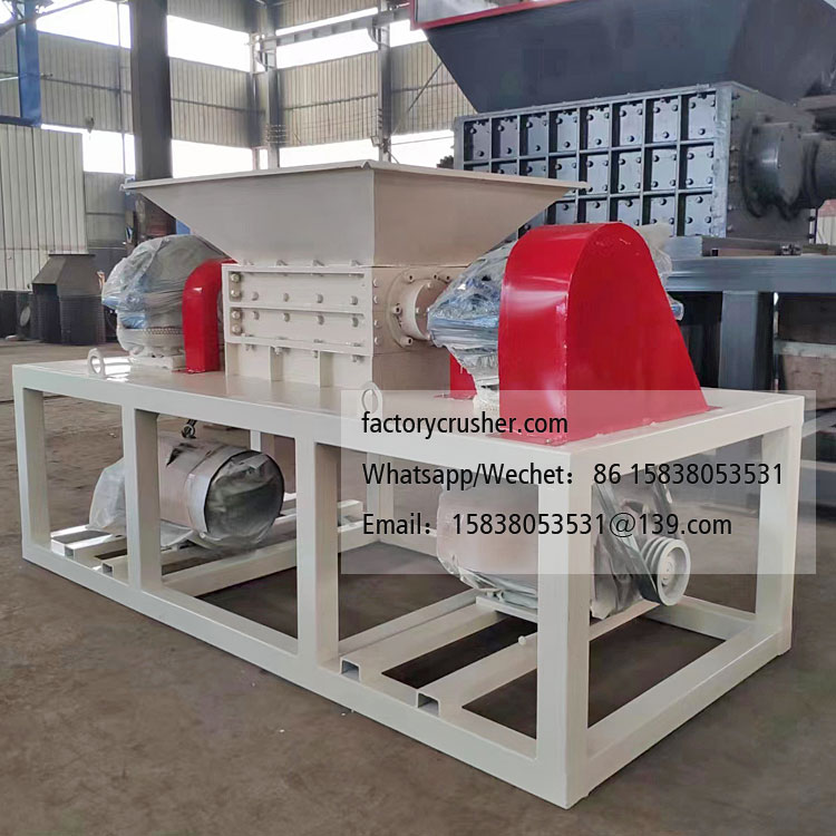 Laminated glass crusher, automotive windshield shredder
