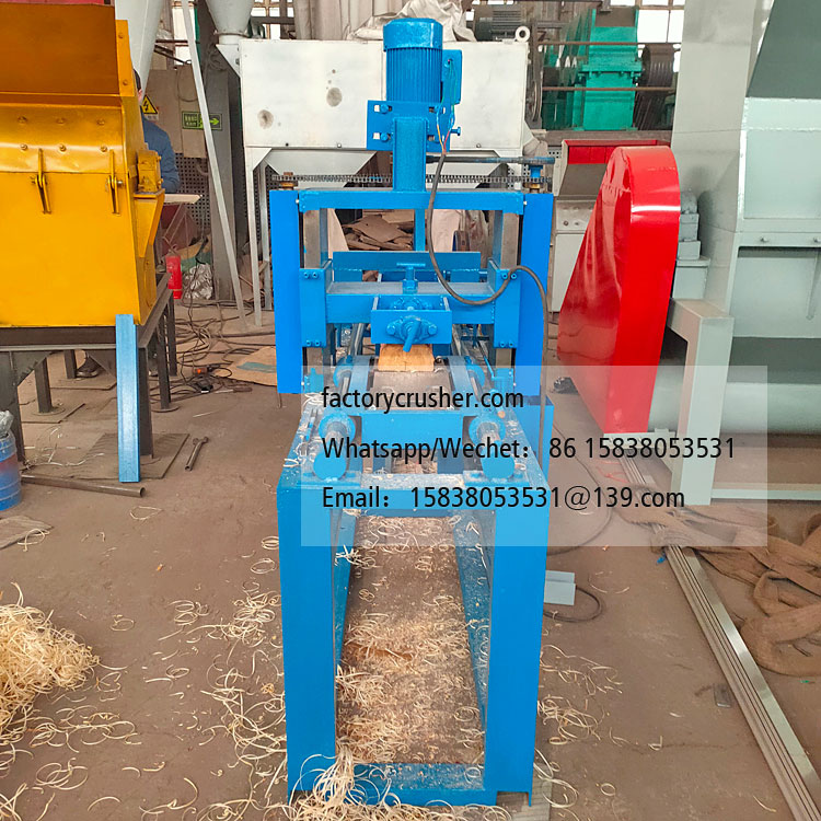Wood wool machine, wood fiber machine