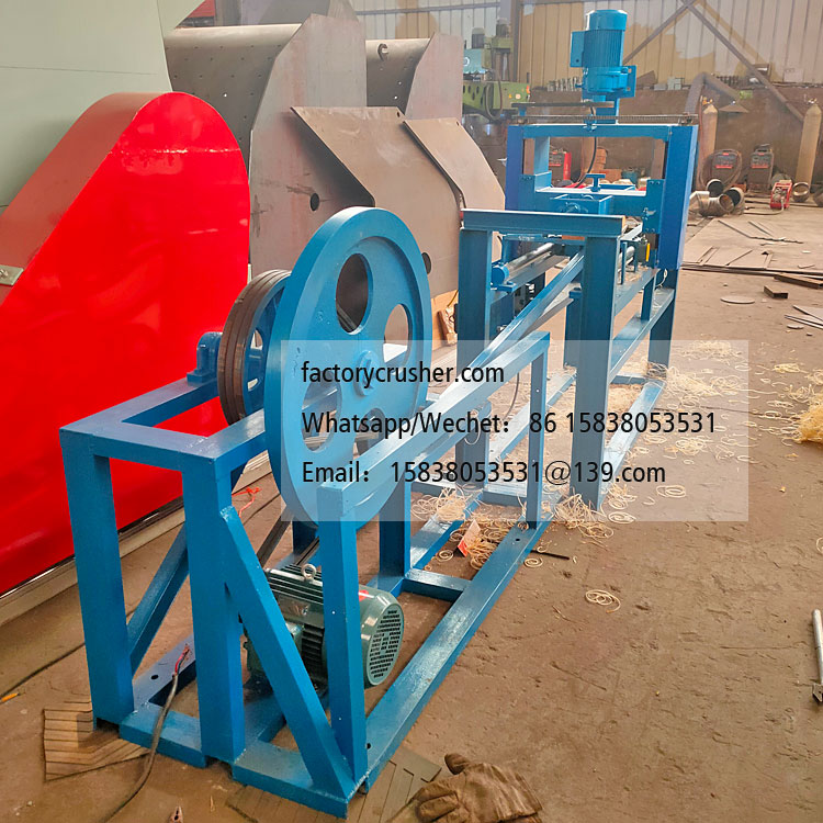 Wood wool machine, wood fiber machine