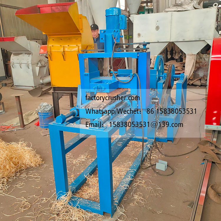 Wood wool machine, wood fiber machine
