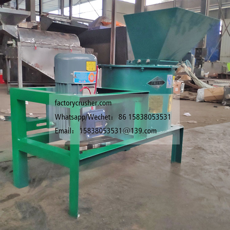 Fruit and Vegetable Crusher