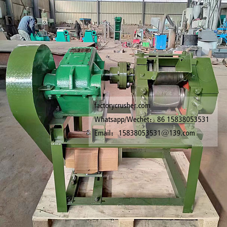 Cattle and Sheep Manure Press