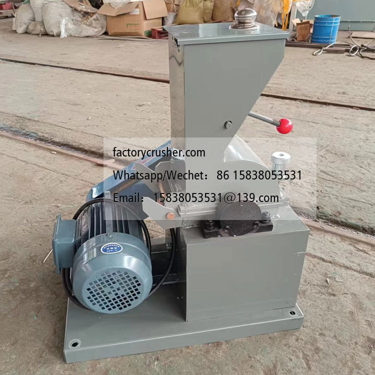 Small glass crushing machine
