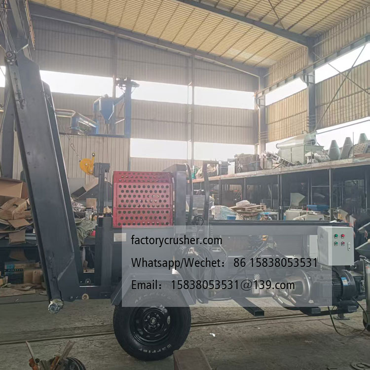 Wood splitting and sawing machine