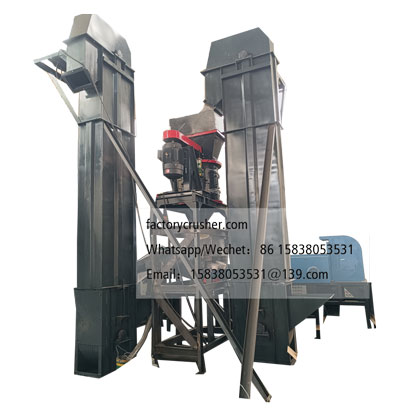 Oral liquid bottle crushing and separation production line