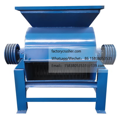 Small soil pulverizer